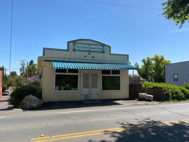 House for sale in Walnut Grove, California