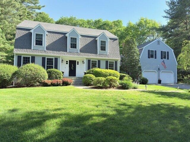 House for sale in Walpole, Massachusetts