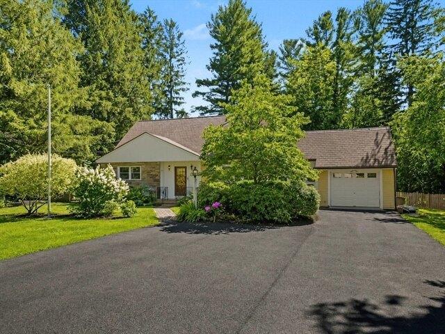House for sale in Walpole, Norfolk County