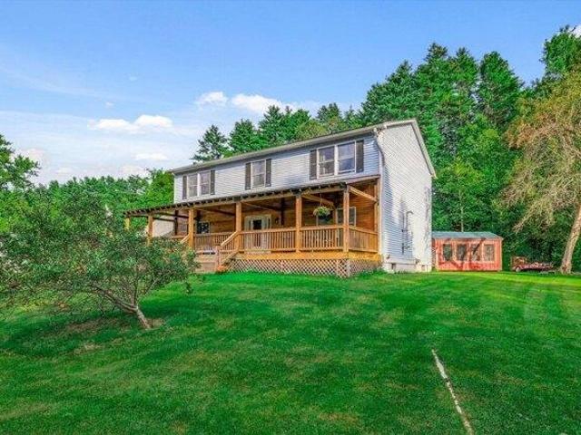 House for sale in Walpole, Cheshire County