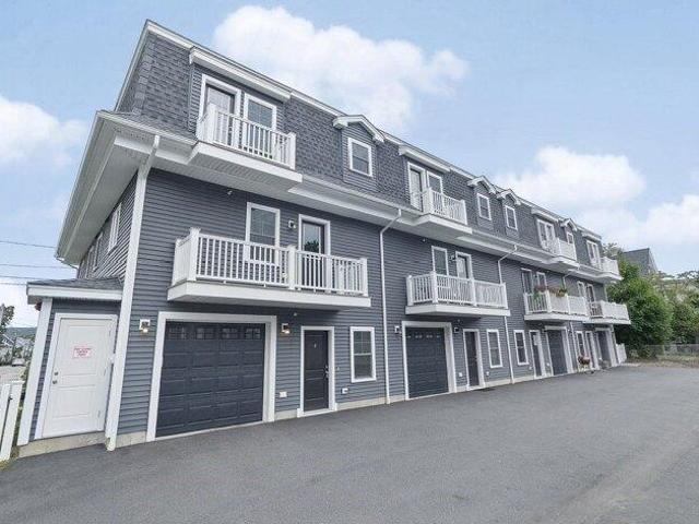 Condo for sale in Waltham, Massachusetts