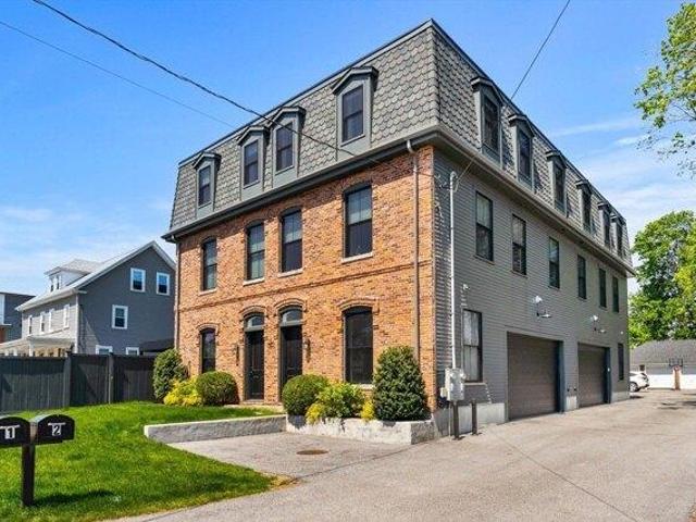 Condo for sale in Waltham, Massachusetts