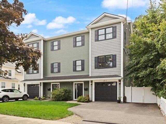 Condo for sale in South Side, Waltham