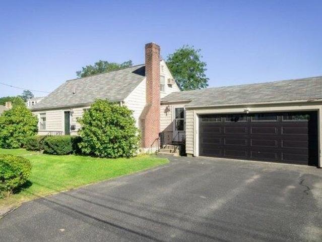 House for sale in Roberts, Waltham