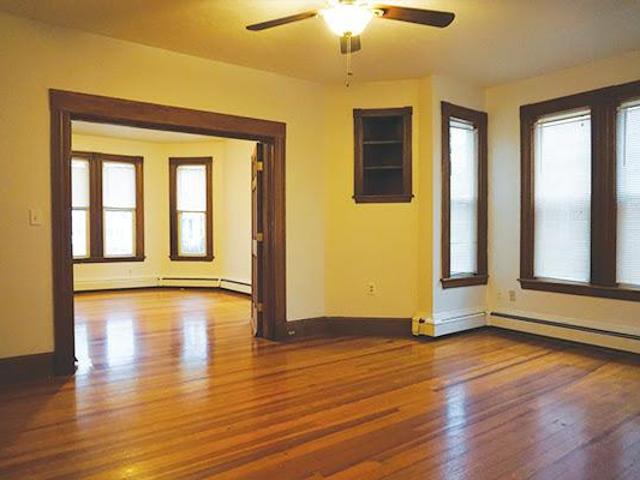 Condo for rent in Waltham, Massachusetts