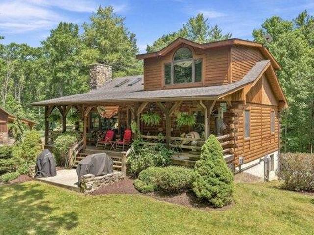 House for sale in Hardy, West Virginia