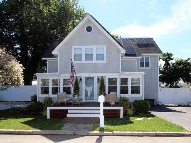 House for sale in East Wareham, Massachusetts