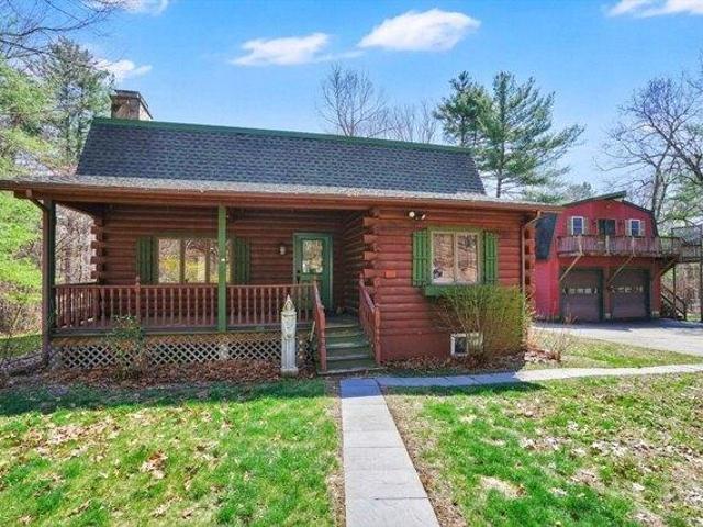 House for sale in Warren, Massachusetts