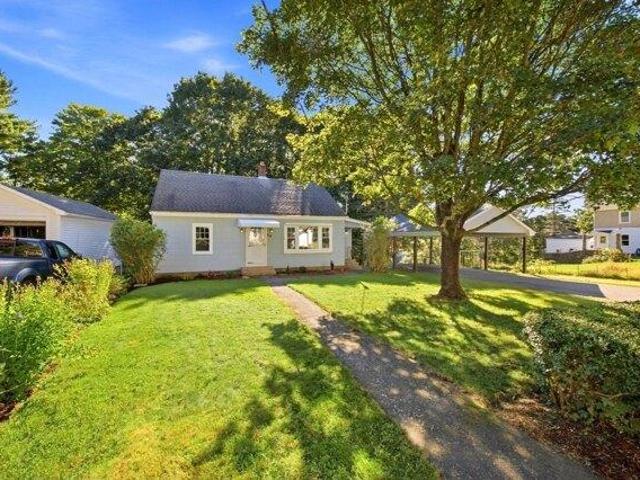 House for sale in Warren, Worcester County