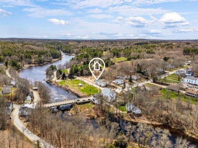 House for sale in Warren, Maine
