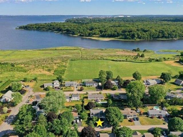House for sale in Warwick, Rhode Island