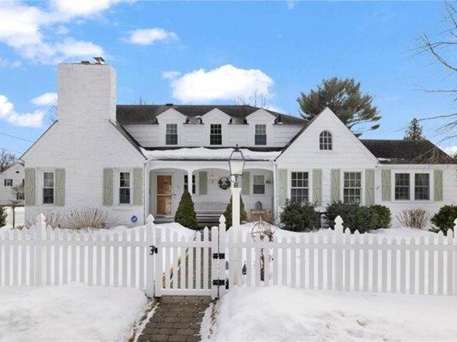 House for sale in Warwick, Rhode Island