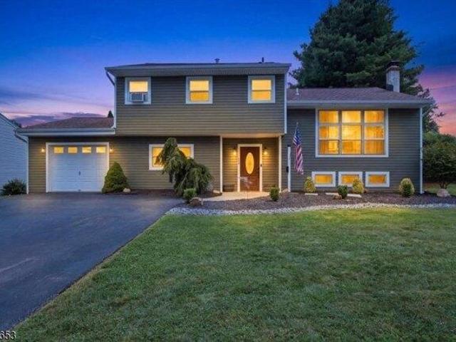House for sale in Washington, New Jersey