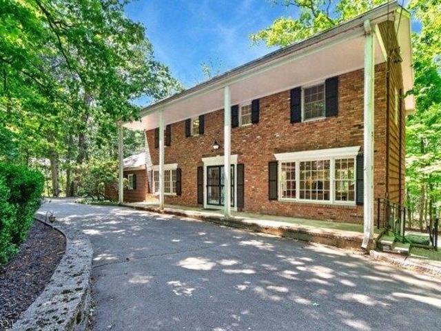 House for sale in Watchung, New Jersey