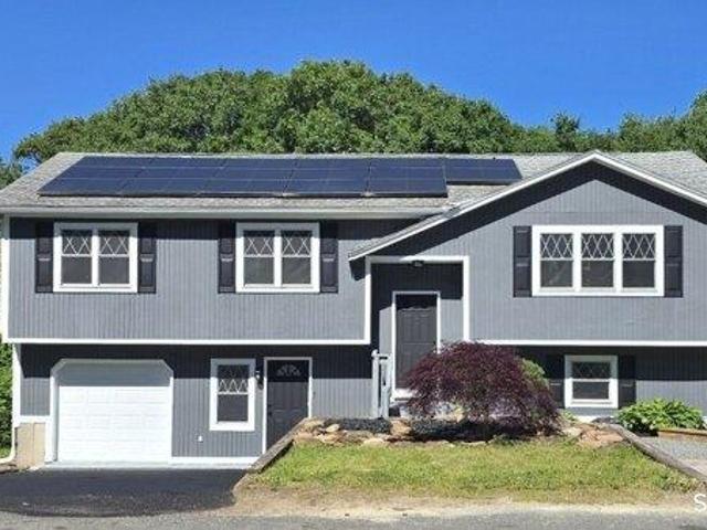 House for sale in Waterbury, Connecticut
