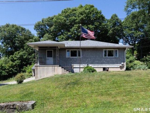 House for sale in Waterbury, Connecticut
