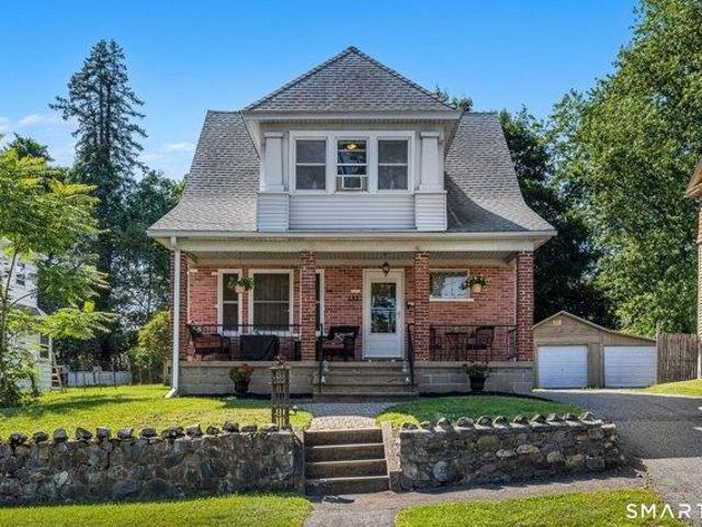 House for sale in Waterbury, Connecticut