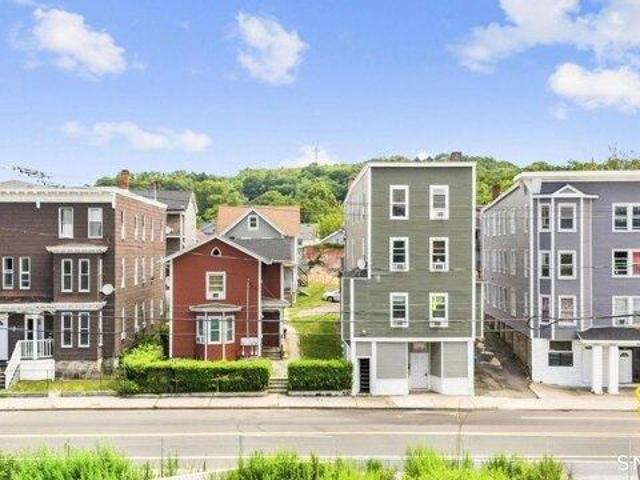 House for sale in Waterbury, Connecticut