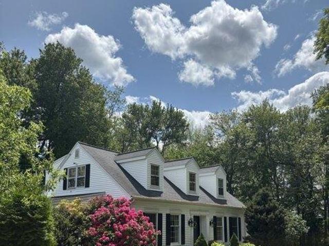 House for sale in Waterbury, Connecticut
