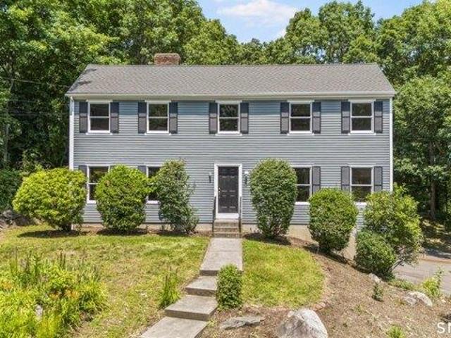House for sale in Waterbury, Connecticut