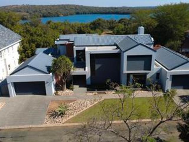 House for sale in Roodeplaat Dam, Gauteng