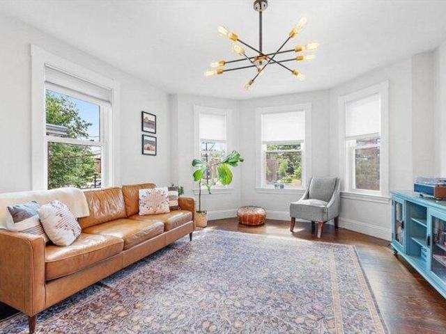 Condo for sale in Watertown, Massachusetts