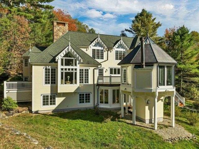 House for sale in New Hampshire