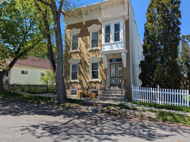 House for sale in Watervliet, New York