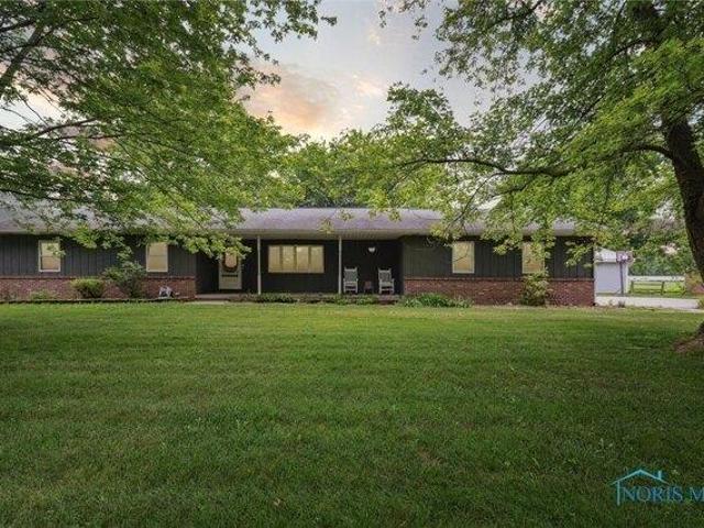House for sale in Wauseon