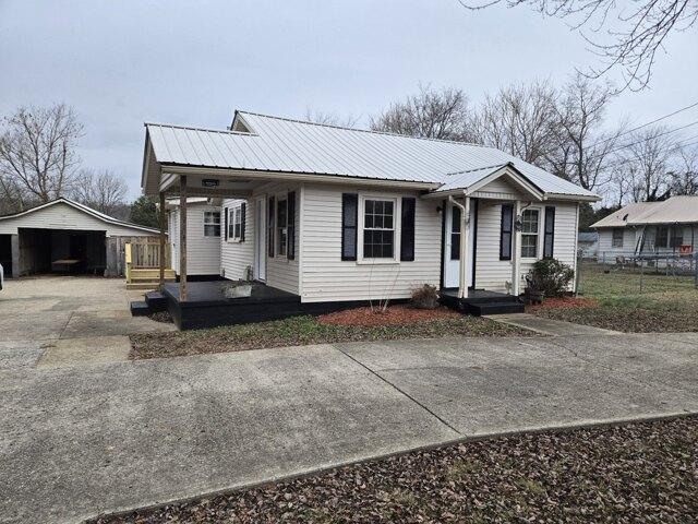 House for sale in Tennessee