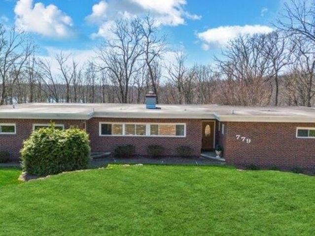 House for sale in Passaic, New Jersey