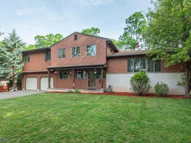 House for sale in Passaic, New Jersey