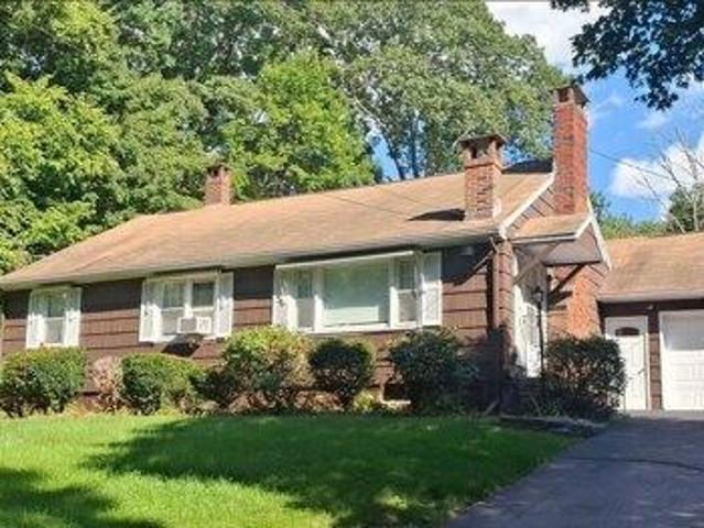 House for sale in East Village, Webster