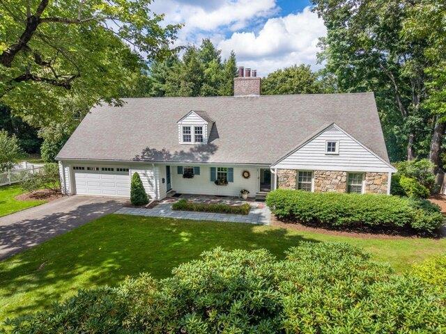 House for sale in Standish Estates, Wellesley