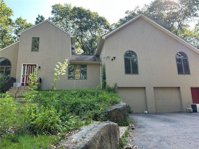 House for sale in West Greenwich, Kent County