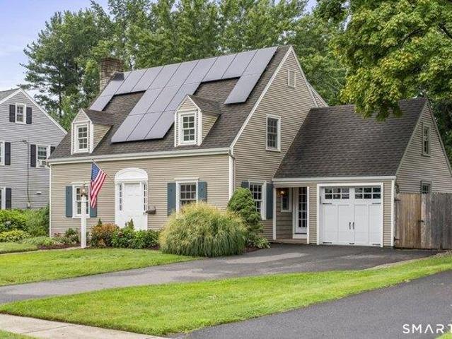House for sale in West Hartford, Capitol Planning Region