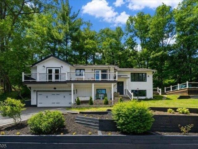 House for sale in Passaic, New Jersey