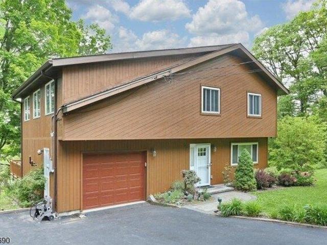 House for sale in Moe, West Milford