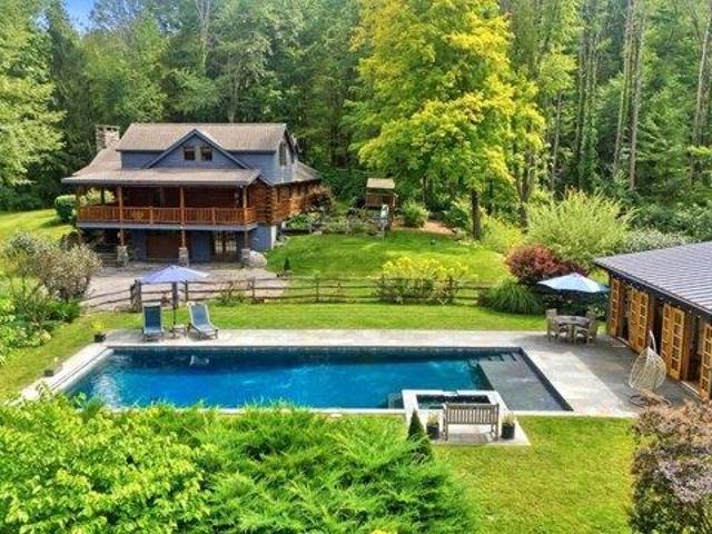 House for sale in Larrywaug, Stockbridge