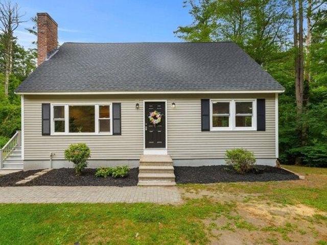 House for sale in Parkerville, Westford