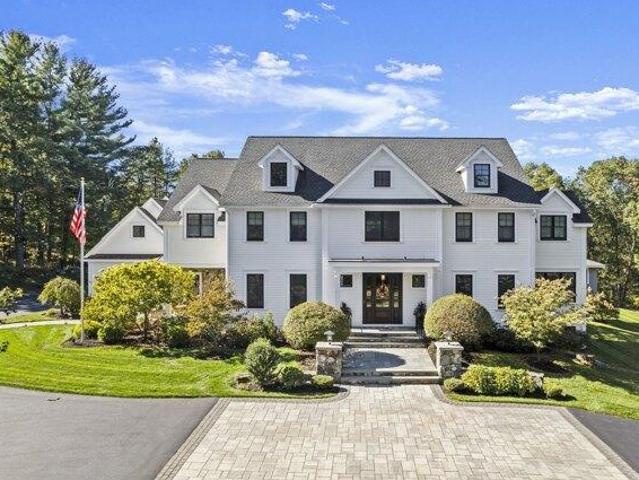 House for sale in Westford, Middlesex County