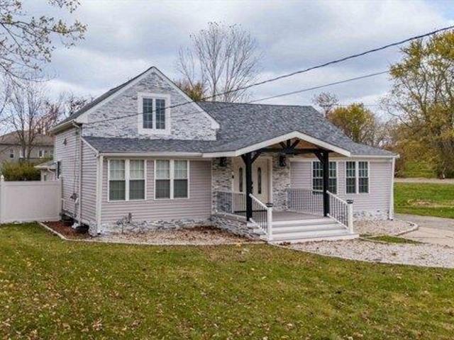 House for sale in Westport, Bristol County