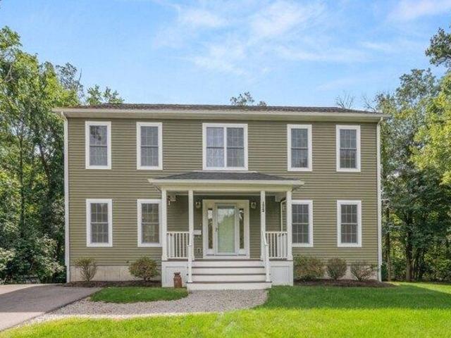 House for sale in Maze, Westwood