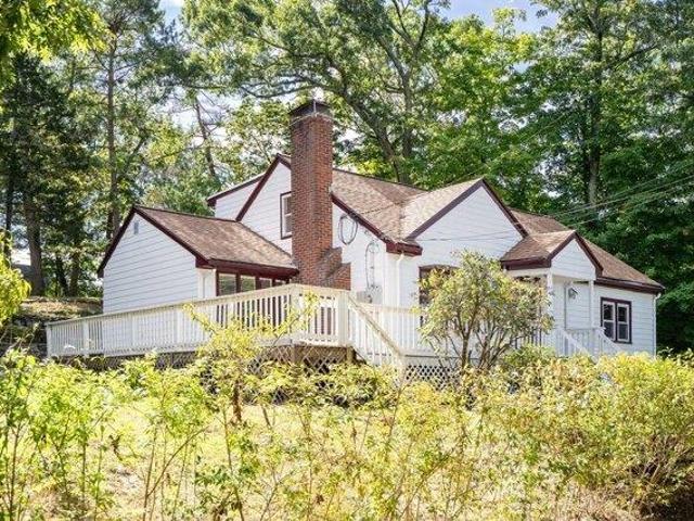 House for sale in Islington, Westwood