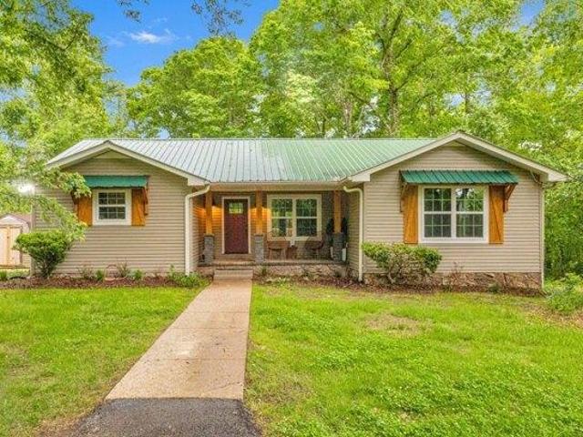 House for sale in White Bluff House for sale in White Bluff