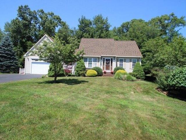 House for sale in Whitman, Massachusetts
