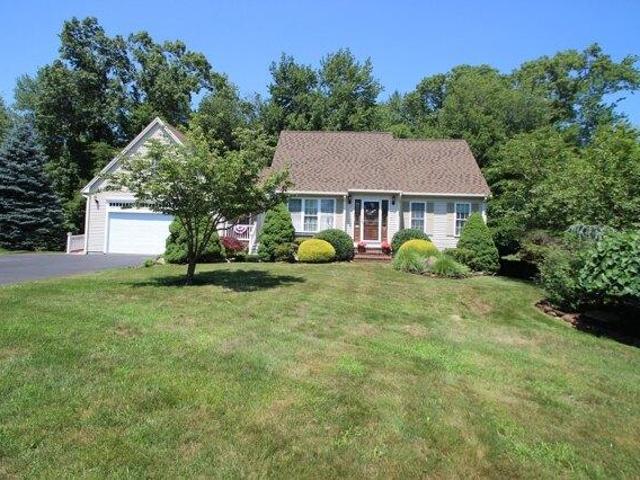 House for sale in Whitman, Massachusetts