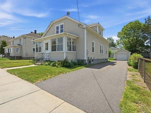 House for sale in Hampden, Massachusetts