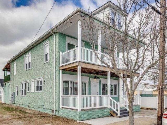 Condo for sale in Wildwood