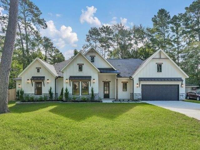 House for sale in Willis, Texas